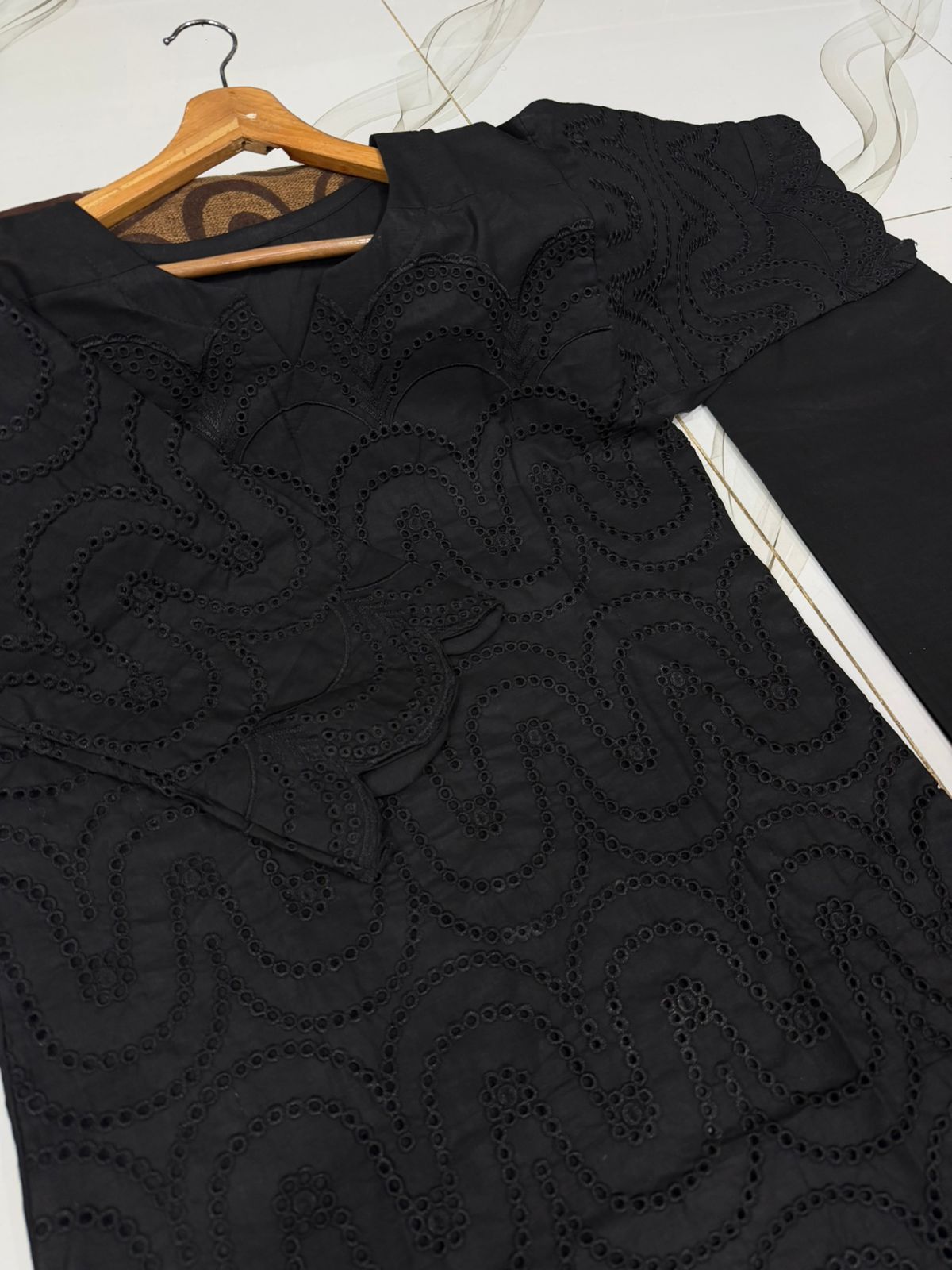 Sleeves,Border Kayawork With Front All'over Chikinkari Embroidery Shirt And Border Chikinkari Emb Flapper 2Pcs