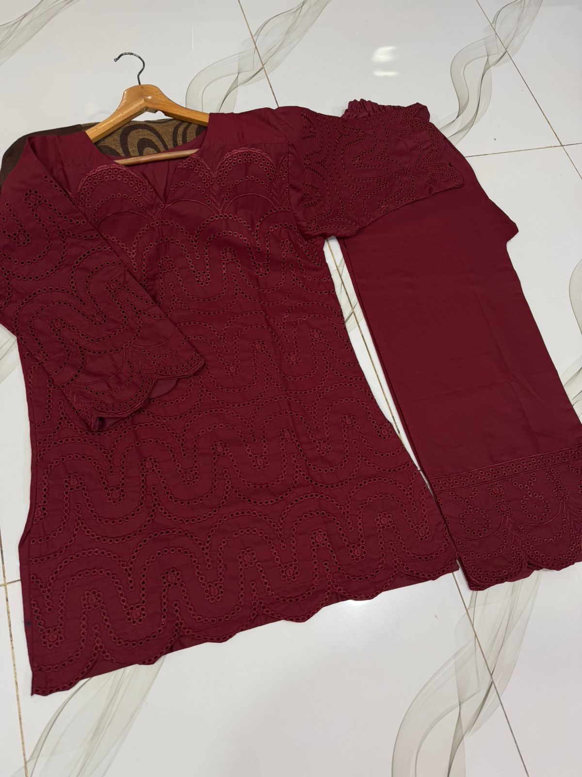 Sleeves,Border Kayawork With Front All'over Chikinkari Embroidery Shirt And Border Chikinkari Emb Flapper 2Pcs
