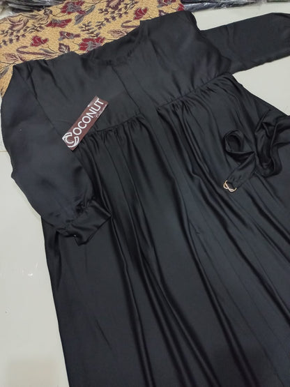 Front Zip &amp; Side Pocket Abaya With Adjustable Belt