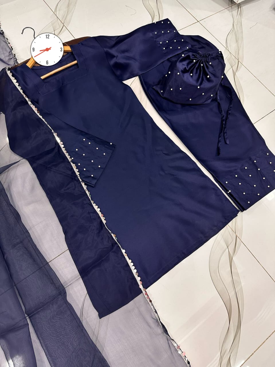 Farshi Shalwar Kameez With Potli 4Pcs